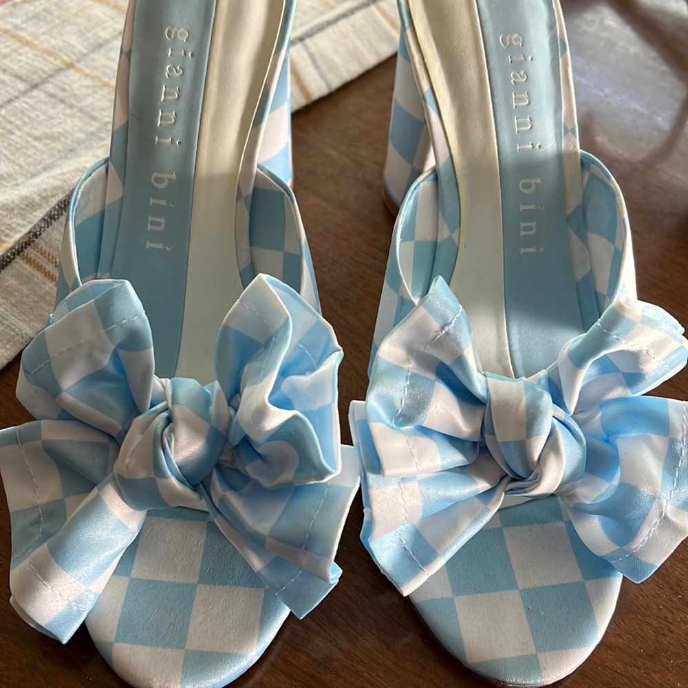 Gianni bini blue/white check shoe size 10